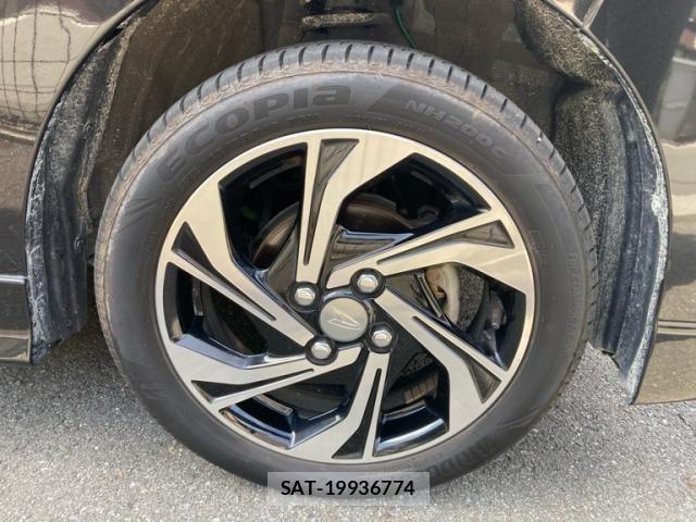 Daihatsu TANTO CUSTOM 2019-02 8527735-4