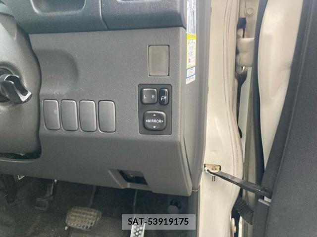 Daihatsu TANTO CUSTOM 2007-05 8527748-11