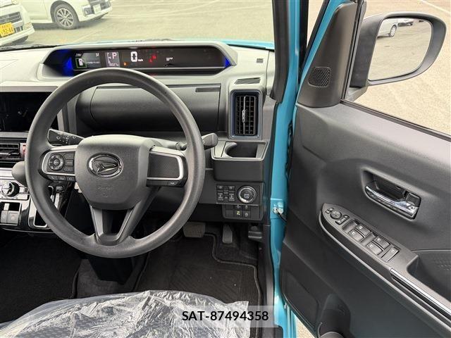 Daihatsu TANTO CUSTOM 2022-11 8527728-9