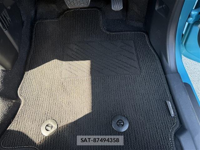 Daihatsu TANTO CUSTOM 2022-11 8527728-26