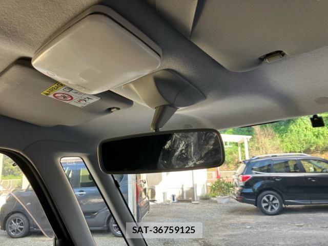Daihatsu TANTO CUSTOM 2015-07 8563796-7
