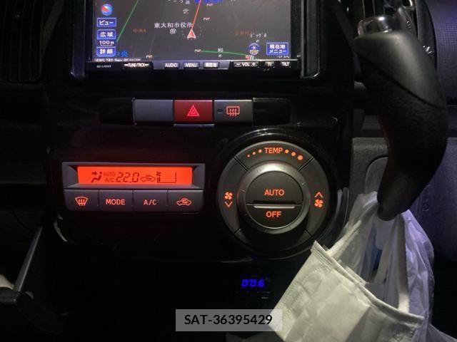 Daihatsu TANTO CUSTOM 2011-11 8563797-9
