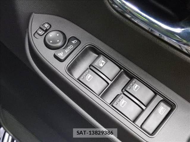 Daihatsu TANTO CUSTOM 2025-11 8563766-17