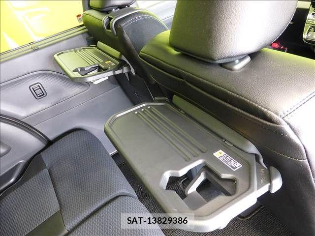 Daihatsu TANTO CUSTOM 2025-11 8563766-20