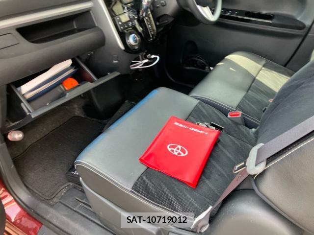 Daihatsu TANTO CUSTOM 2014-11 8563792-25