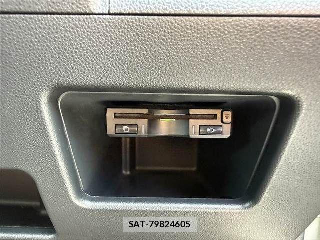 Daihatsu TANTO CUSTOM 2017-09 8563784-26
