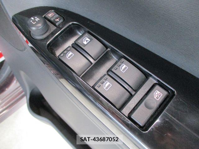 Daihatsu TANTO CUSTOM 2015-08 8563795-15