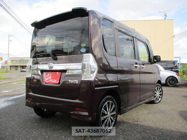 Daihatsu TANTO CUSTOM 2015-08 8563795-2