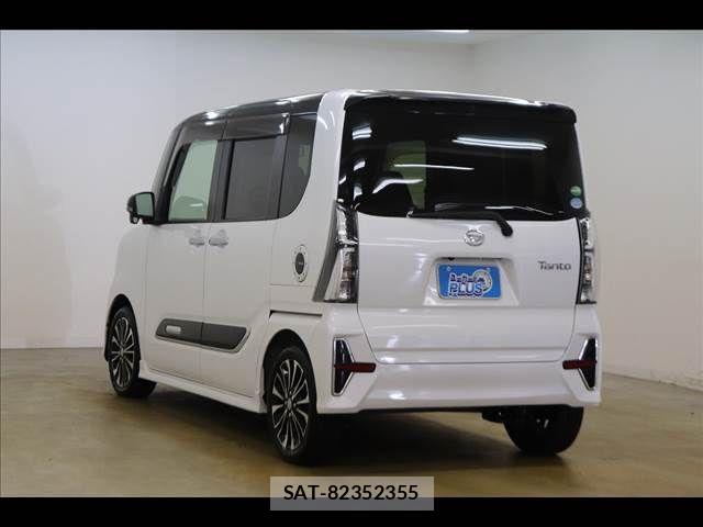 Daihatsu TANTO CUSTOM 2019-09 8563783-19