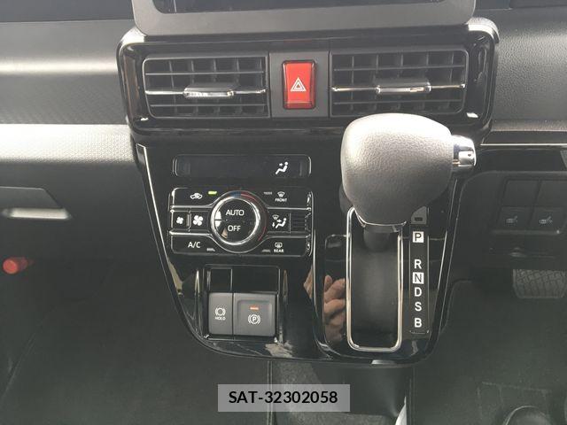 Daihatsu TANTO CUSTOM 2025-09 8563760-9
