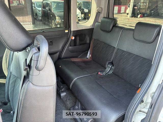 Daihatsu TANTO CUSTOM 2018-12 8563786-13