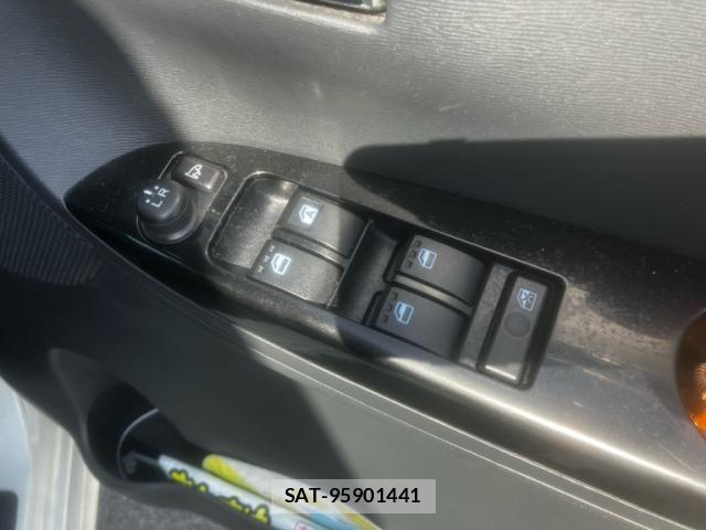 Daihatsu TANTO CUSTOM 2014-01 8629341-9