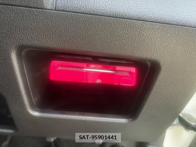Daihatsu TANTO CUSTOM 2014-01 8629341-11