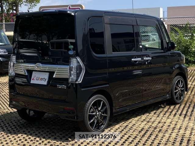 Daihatsu TANTO CUSTOM 2016-10 8629333-14