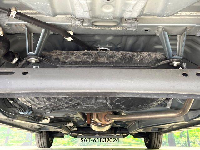 Daihatsu TANTO CUSTOM 2019-09 8661937-18