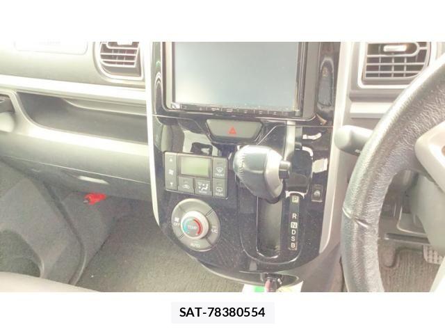 Daihatsu TANTO CUSTOM 2014-01 8661948-11