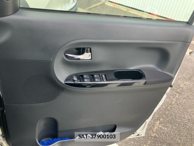 Daihatsu TANTO CUSTOM 2014-02 8661949-7