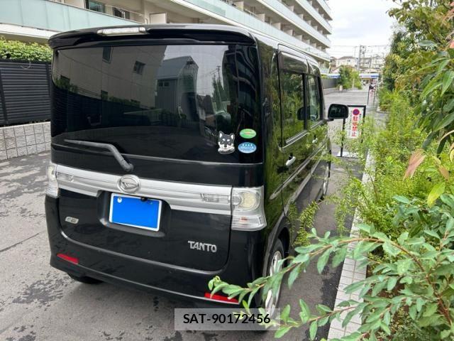 Daihatsu TANTO CUSTOM 2012-08 8661958-3