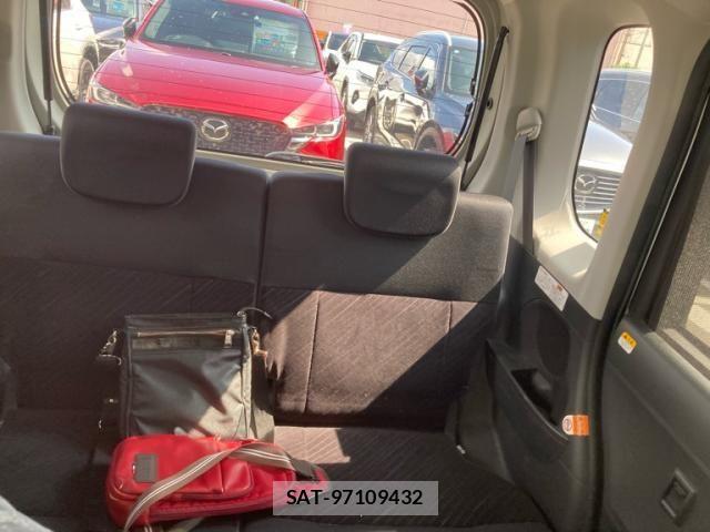 Daihatsu TANTO CUSTOM 2015-08 8661957-28