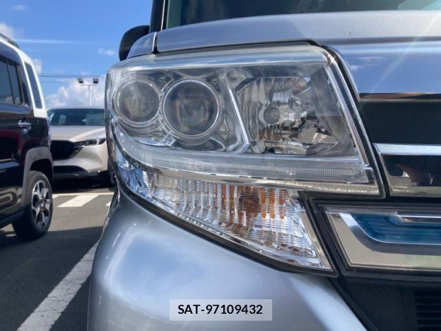 Daihatsu TANTO CUSTOM 2015-08 8661957-2