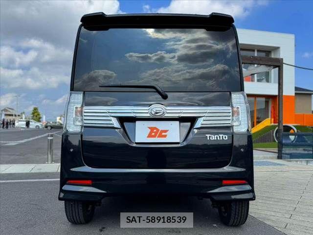 Daihatsu TANTO CUSTOM 2016-03 8667021-13