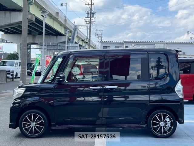 Daihatsu TANTO CUSTOM 2019-01 8661944-11