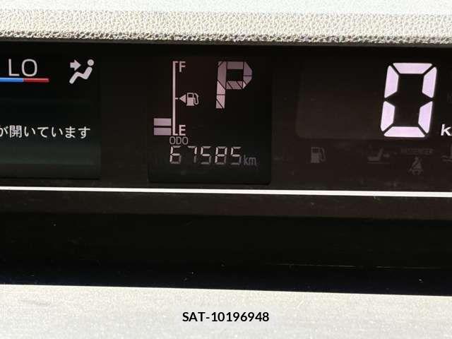 Daihatsu TANTO CUSTOM 2021-03 8661942-17