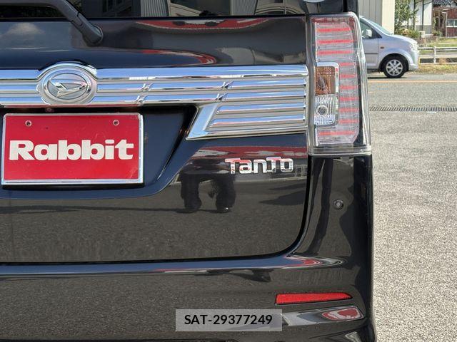 Daihatsu TANTO CUSTOM 2018-04 8661947-11