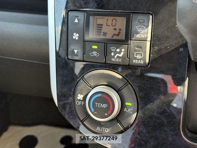 Daihatsu TANTO CUSTOM 2018-04 8661947-24