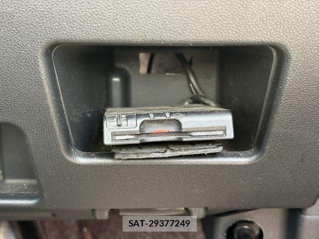 Daihatsu TANTO CUSTOM 2018-04 8661947-26
