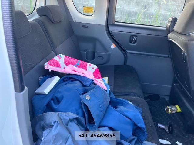 Daihatsu TANTO CUSTOM 2010-08 8661971-13