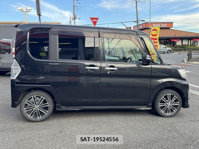 Daihatsu TANTO CUSTOM 2014-01 8661946-3