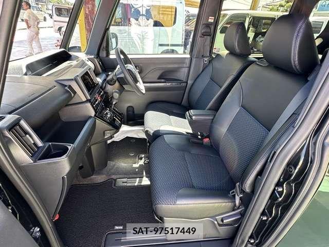 Daihatsu TANTO CUSTOM 2025-10 8661932-4