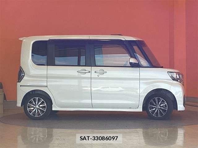 Daihatsu TANTO CUSTOM 2018-01 8686765-17