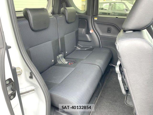 Daihatsu TANTO CUSTOM 2023-11 8686760-8