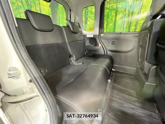 Daihatsu TANTO CUSTOM 2018-10 8686767-8