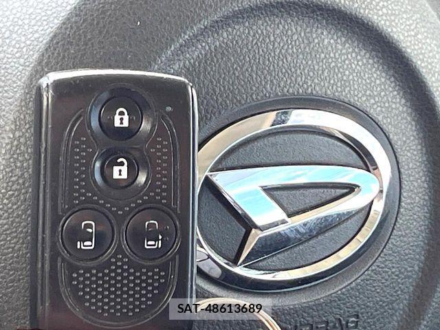 Daihatsu TANTO CUSTOM 2014-01 8686772-6