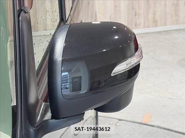 Daihatsu TANTO CUSTOM 2015-10 8746303-22