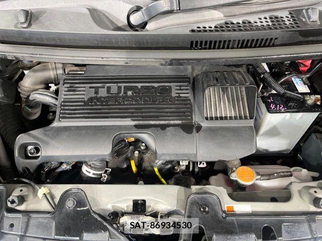 Daihatsu TANTO CUSTOM 2017-10 8746294-17