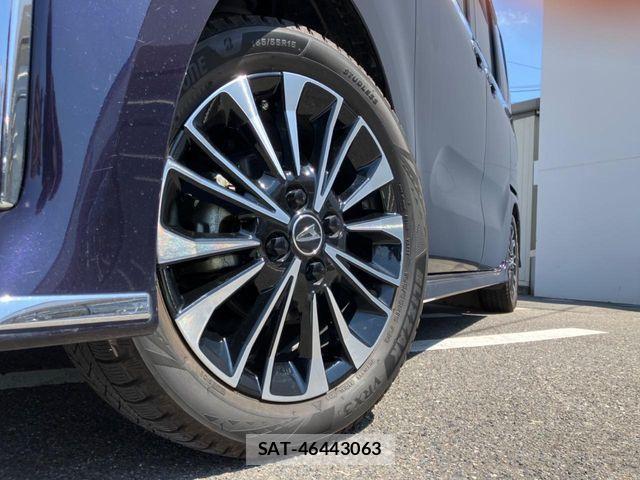 Daihatsu TANTO CUSTOM 2023-08 8746286-5