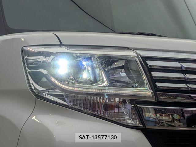 Daihatsu TANTO CUSTOM 2017-08 8744221-24