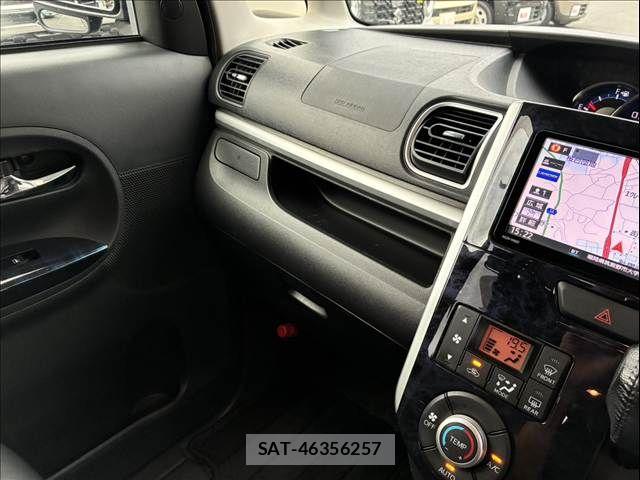 Daihatsu TANTO CUSTOM 2016-08 8782335-27