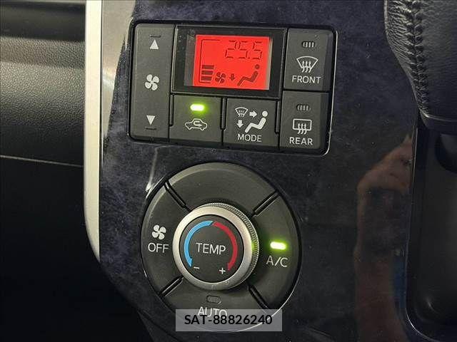 Daihatsu TANTO CUSTOM 2017-08 8782333-5