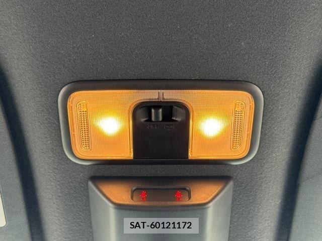 Daihatsu TANTO CUSTOM 2022-09 8782321-29