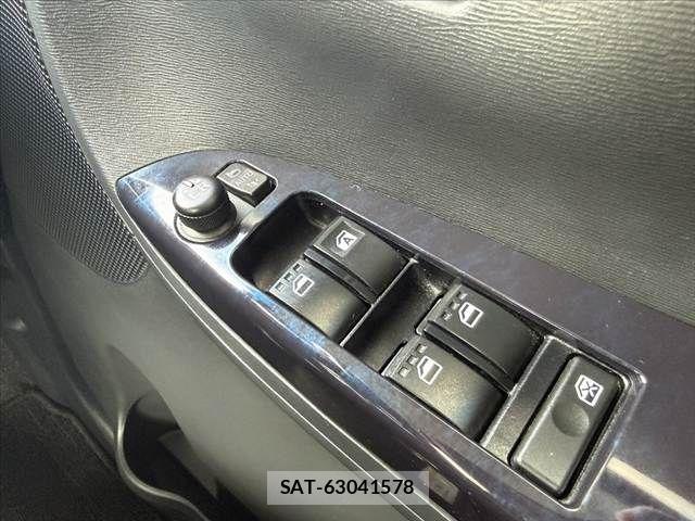 Daihatsu TANTO CUSTOM 2018-09 8782328-25