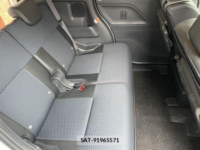 Daihatsu TANTO CUSTOM 2023-12 8797709-17