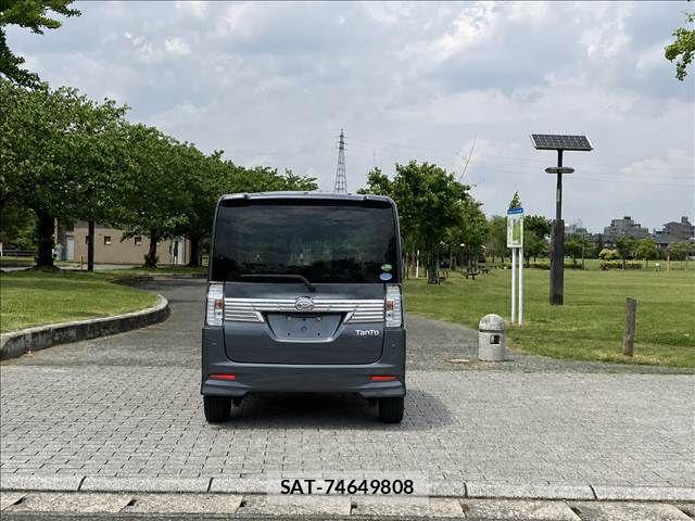 Daihatsu TANTO CUSTOM 2017-05 8797718-3