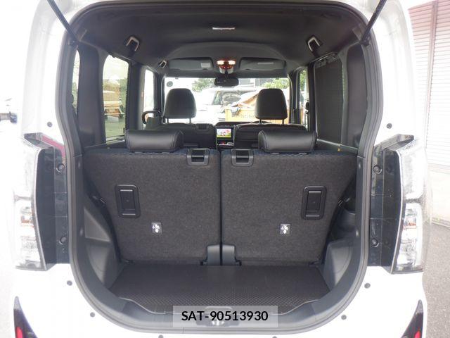 Daihatsu TANTO CUSTOM 2026-04 8797708-26