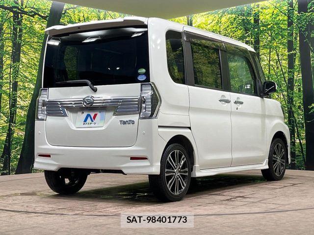 Daihatsu TANTO CUSTOM 2017-08 8797716-17