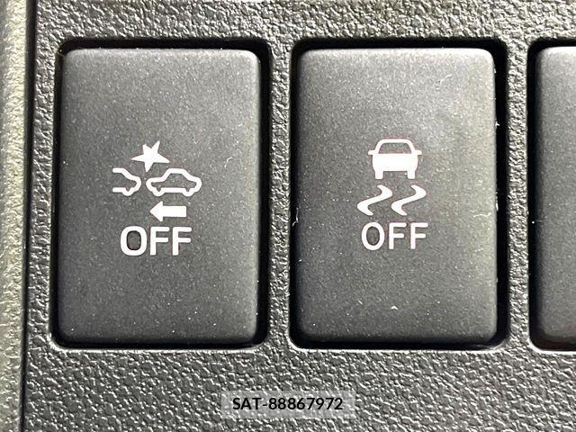Daihatsu TANTO CUSTOM 2013-11 8832005-5